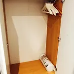 Luxury Attic Ensuite With Workspace & Free Parking Near Luas
